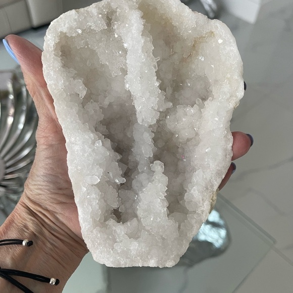 Genius white everyone needs this in there house - Picture 2 of 3